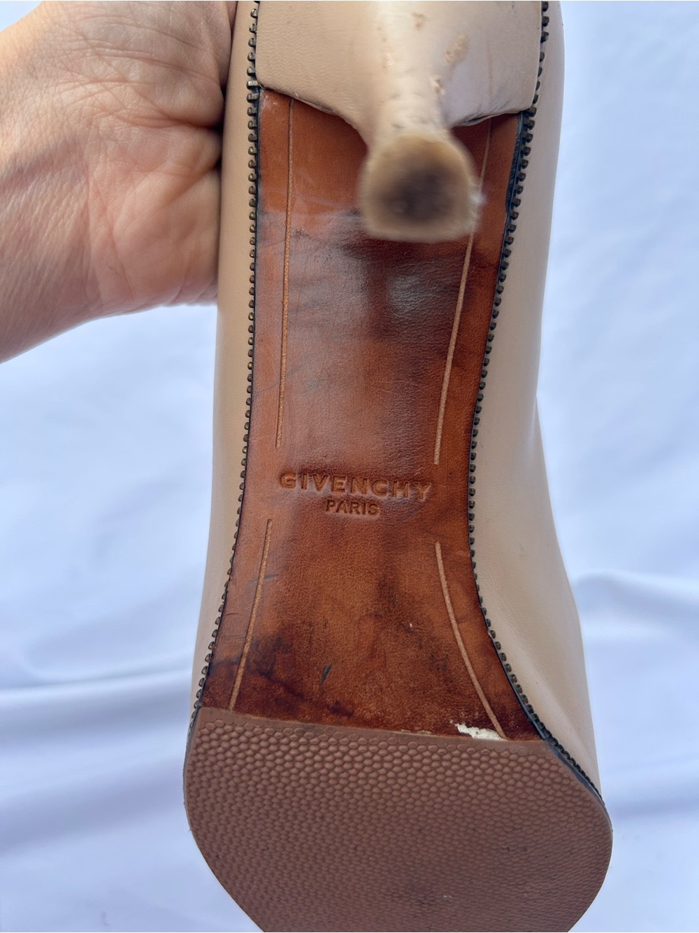 Givenchy Beige Pointed-Toe Leather Pumps size 11 - Picture 6 of 9